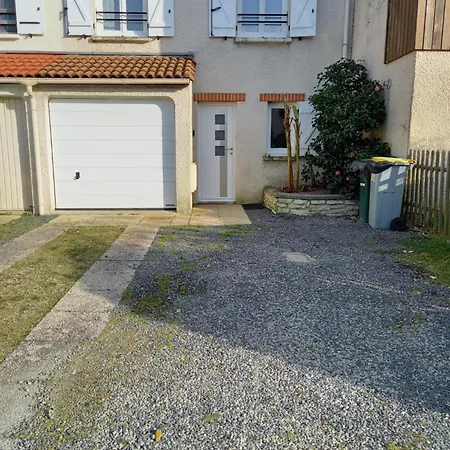 Casa de Férias Parenthese Enchantee